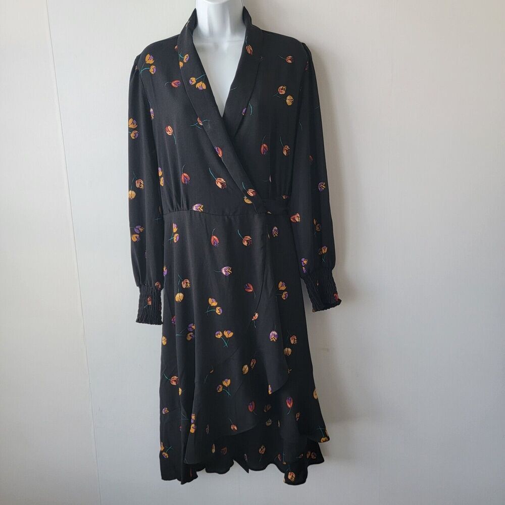 Cabi women's Divine wrap Dress Black multi pattern 4391 size M long sleeve